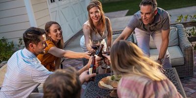 Backyard-party-without-mosquitos-10